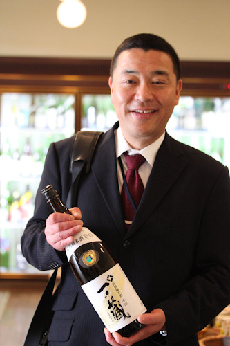 一ノ蔵の木村さん201005.jpg
